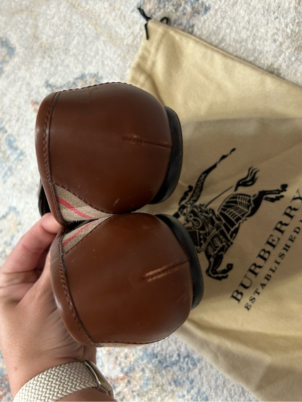 Burberry flats - Picture 3 of 6